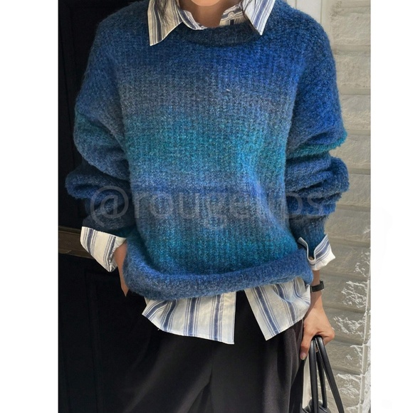 Blue Ombre Oversized Pullover Knit Sweater Round Neck Long SLeeve - Picture 15 of 16